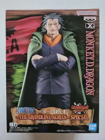 몽키 D 드래곤 피규어