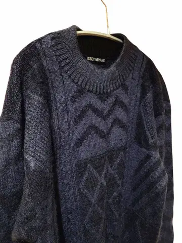 FW92 issey miyake men 3d jumper