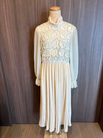 [ GYF tokyo ] 화이트 원피스