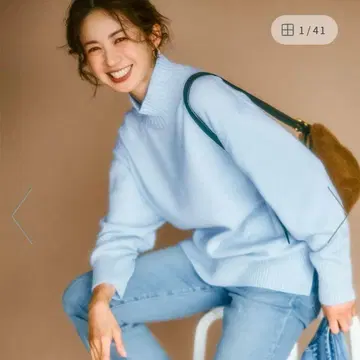 23구 캐시미어 블렌드 하이넥 니트