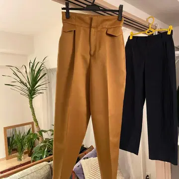 언클레이브 카멜 하이웨스트 슬랙스