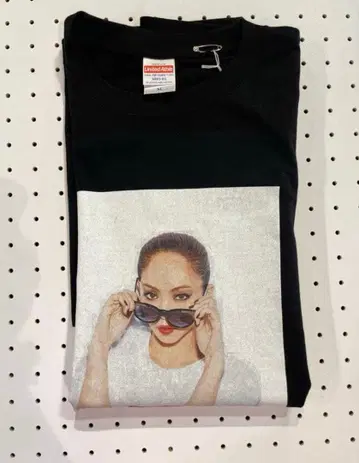 아무로 나미에 블랙 L 티셔츠 새상품 wwd