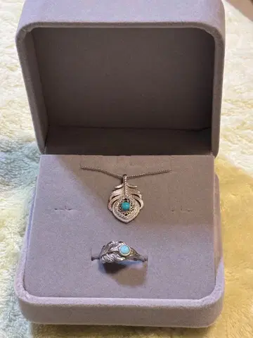 페더 모티브 터콰이즈 목걸이 & 반지 2세트