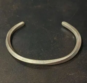 SILVER925 트위스트 디자인 팔찌/실버 뱅글