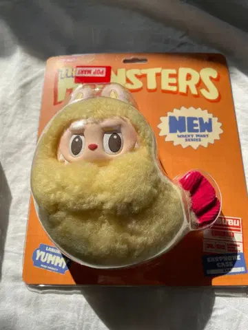 POP MART THE MONSTERS Wacky Mart 시리즈