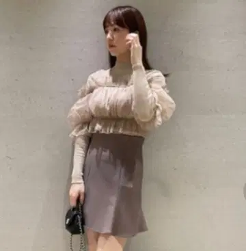 SNIDEL 튤 도킹 니트 풀오버