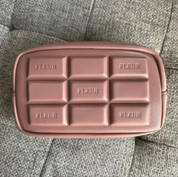 메종 드 플뢰르 쇼콜라 파우치 다크 핑크