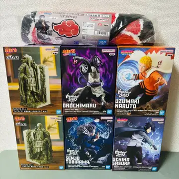 나루토 피규어 6종 세트 & 아카츠키 러그 매트