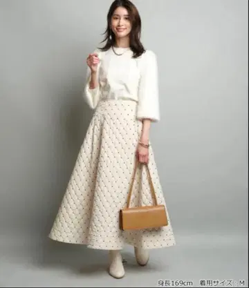 JUSGLITTY 퀼팅 스커트 (도트/화이트)