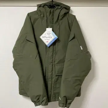 플러스 피닉스 고어텍스 후디 다운 자켓