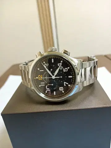 매우 새상품급. ZENO-WATCH 제노워치 바젤 크로노그래프 손목시계