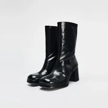 ZARA 통굽 힐 숏부츠 블랙 35 (22.8cm)