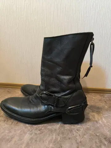 블랙 가죽 엔지니어 부츠