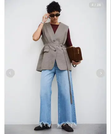 새상품 미라 오웬 벨트 포함 오버 사이즈 노카라 베스트