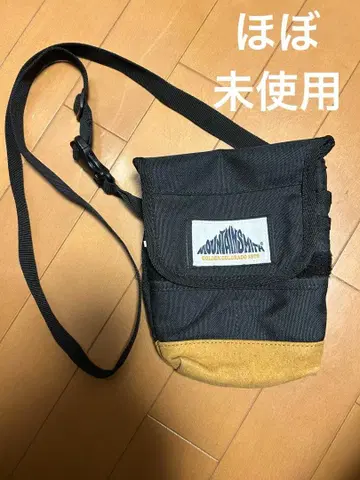 MOUNTAINSMITH 숄더백 블랙/베이지