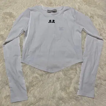 Rest & Recreation 크롭 긴팔 T셔츠 화이트 택 포함 새상품