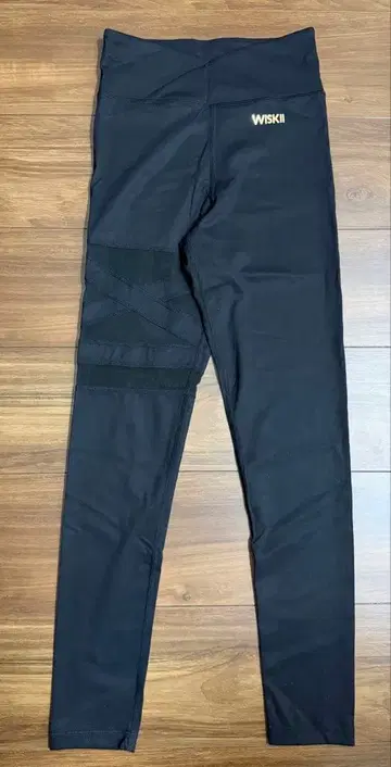 WISKI 블랙 레깅스 사이드 스트라이프