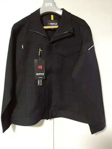 버틀 블랙 점퍼 L 사이즈