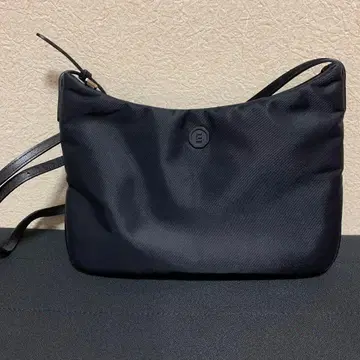 컨디션 최상 minitmute CLO WAIST 숄더백 블랙