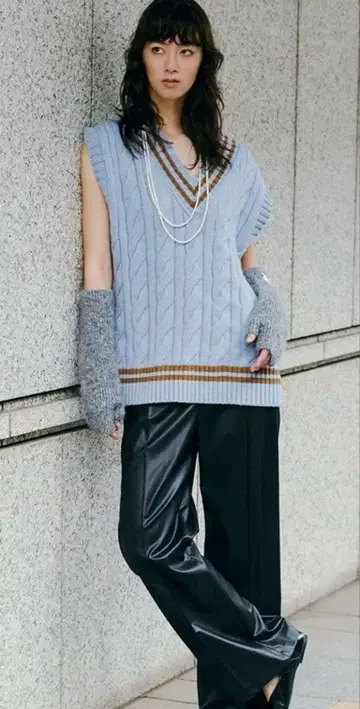 새상품급 Mila Owen 칠드런 니트 베스트 라이트 블루 0 사이즈