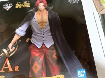 원피스 ONEPIECE 신 사황 샹크스 A상 피규어