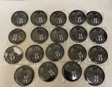 트위스테 크로우 리 캔뱃지