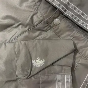 카고 팬츠 adidas 오리지널스