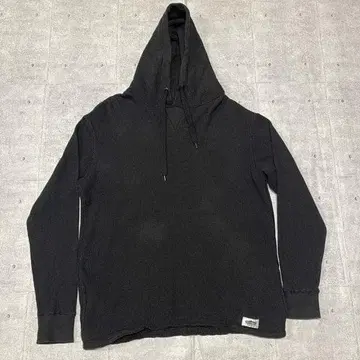 EMILIANO FENNER 써멀 후드티 블랙 에밀리아노