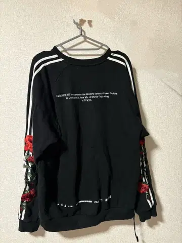 LEGEND 장미 자수 크루넥 트레이닝복 M