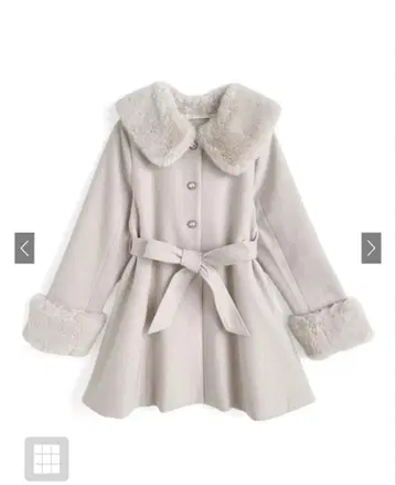 퍼 라이트 그레이 코트