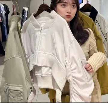 PINUE 피누에 숏 자켓 블루종