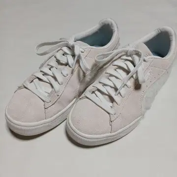 PUMA 스웨이드 퍼 스니커즈