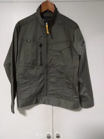 바틀 올리브 그린 밀리터리 자켓