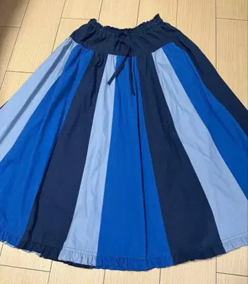 핑크하우스 스트라이프 패치워크 스커트 / 2023년 가을