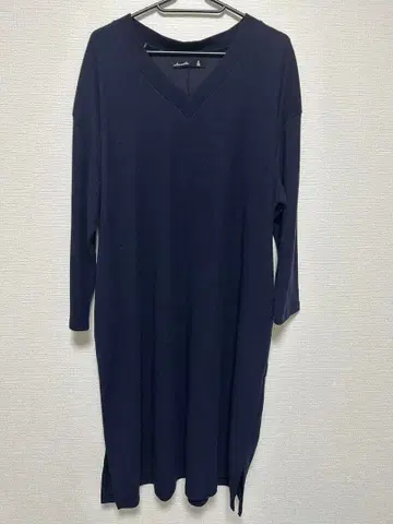 아즈노우아즈오오라카 니트 원피스