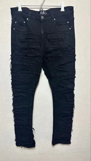 RIPPER 블랙 스키니 데님 데미지 가공