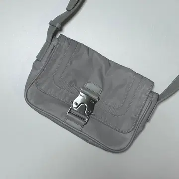 Matin Kim MINI BUCKLE BAG