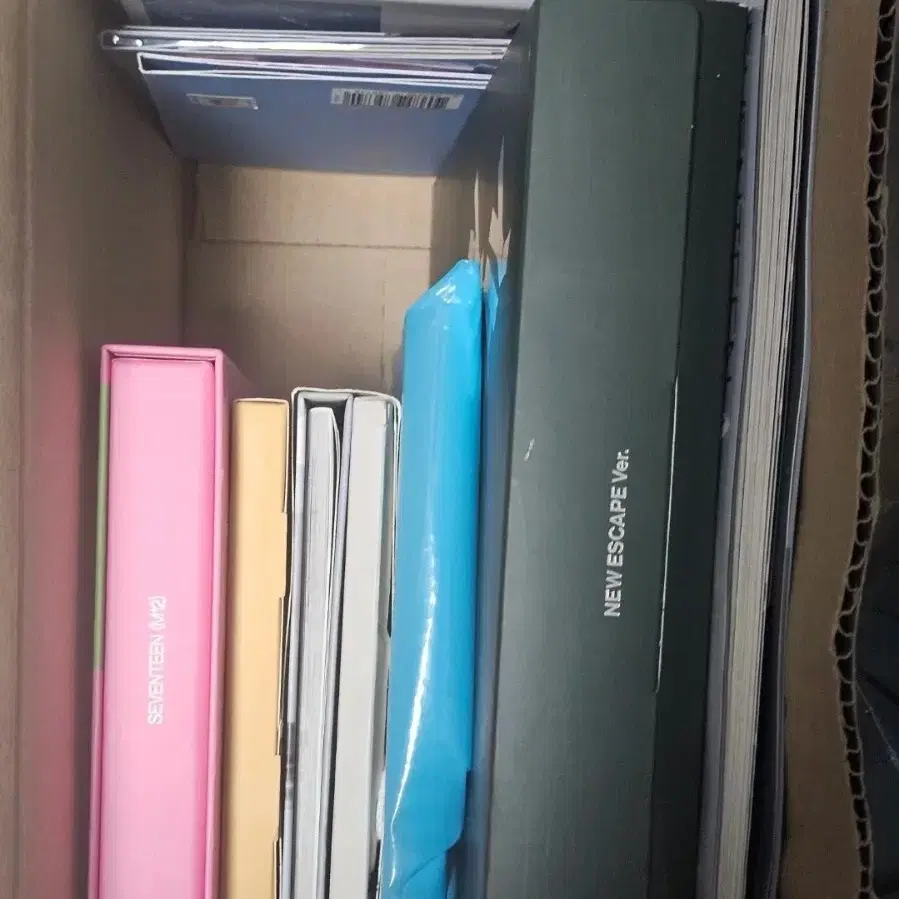 Price Drop. Seventeen Unstanning Disposal Bulk Sale