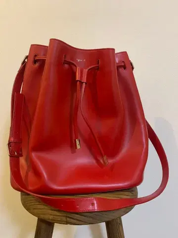 [새상품급] 에네스베 복조리 숄더백 숄더 사선 가죽 빨간색