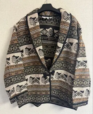 플래시백 태피스트리 자켓 레트로 올드 올 패턴 인도산