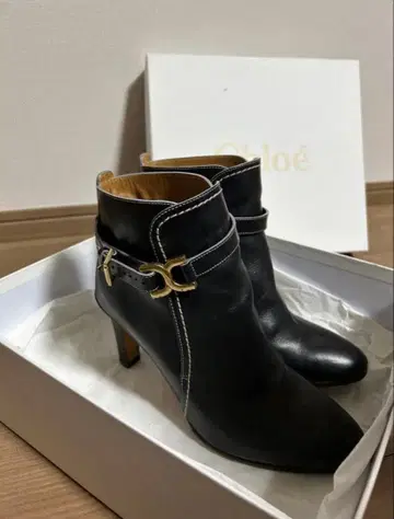 끌로에 블랙 힐 부츠