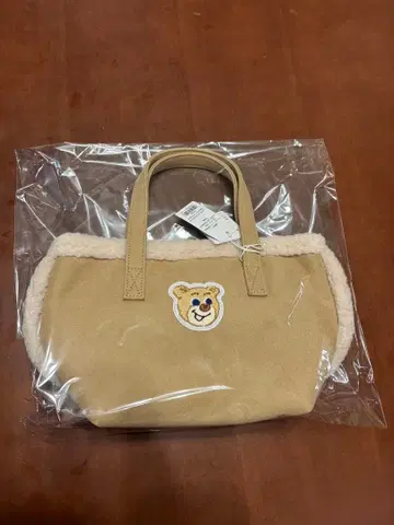 페이 와펜 보아 토트백