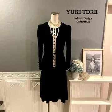 [ 5만 엔 ] YUKITORII 최고급 벨벳 버튼 디자인 원피스