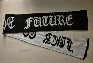 로얄 푸시/ROYAL PUSSY/머플러