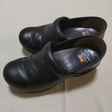 dansko 단스코 PRO XP 2.0 가죽 크로그