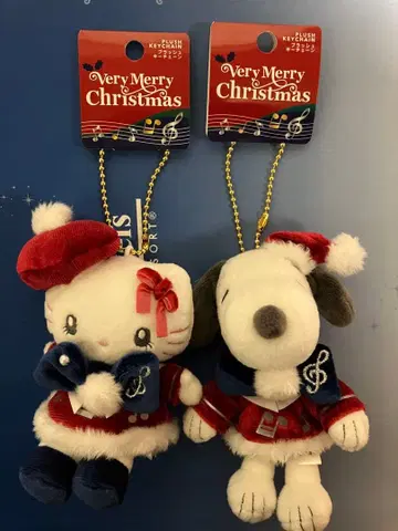 USJ 유니버셜 플러시 키체인 크리스마스 헬로키티 스누피