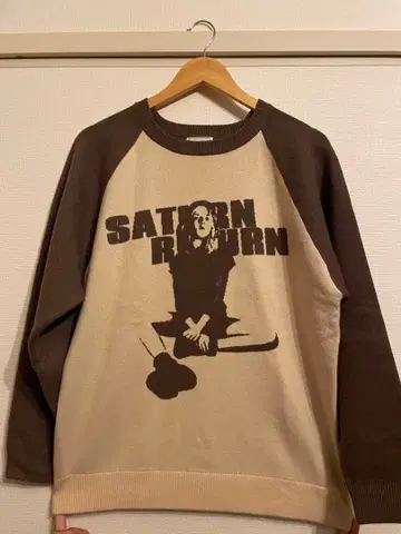 W.W.G SATURN RETURN 니트 F 사이즈