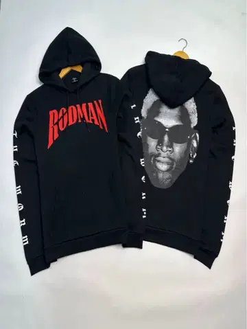 RODMAN 후드 부착 후드티 블랙