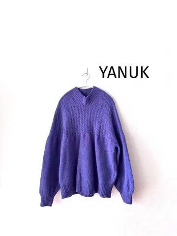 YANUK 야누크 2023AW 믹스 니트 하이넥 스웨터