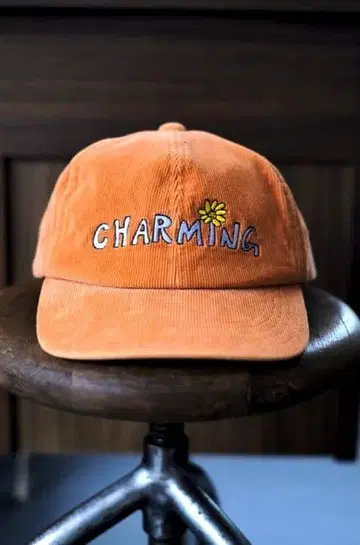 Nine Tailor Woodruff cap ORANGE